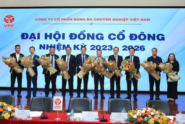 VPF tập trung tăng doanh thu, nâng cao hình ảnh V.League giai đoạn 2023-2026 - Ảnh 1.