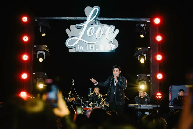 Quang Lê hát loạt tình khúc bất hủ ở “Love in the Bay”, tiết lộ về liveshow sắp tới ở Hà Nội - Ảnh 3.