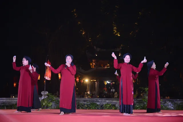 “Tiệc trà Di sản - Hương vị đất Tổ”: Hoạt động văn hóa ý nghĩa, quảng bá du lịch Việt Nam - Ảnh 1.