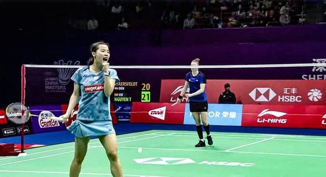 Nguyễn Thùy Linh đánh bại đối thủ Đan Mạch, tiến vào tứ kết China Master 2023 - Ảnh 1.