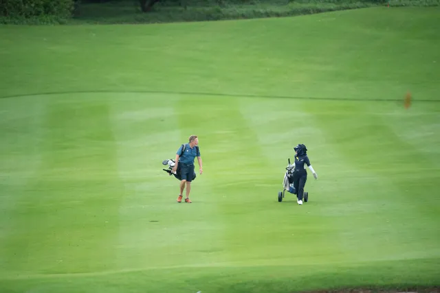 Chiêm ngưỡng các golfer huyền thoại vung gậy ở Vinpearl DIC Legends Việt Nam 2023 - Ảnh 8. Chiêm ngưỡng các golfer huyền thoại vung gậy ở Vinpearl DIC Legends Việt Nam 2023 - Ảnh 8.