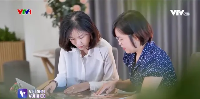 Lưu giữ ký ức cho người cao tuổi bằng những cuốn hồi ký - Ảnh 1. Lưu giữ ký ức cho người cao tuổi bằng những cuốn hồi ký - Ảnh 1.