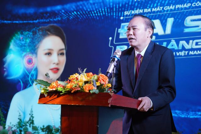 Trải nghiệm công nghệ, giao lưu với đại sứ bán hàng AI đầu tiên tại Việt Nam - Ảnh 3.