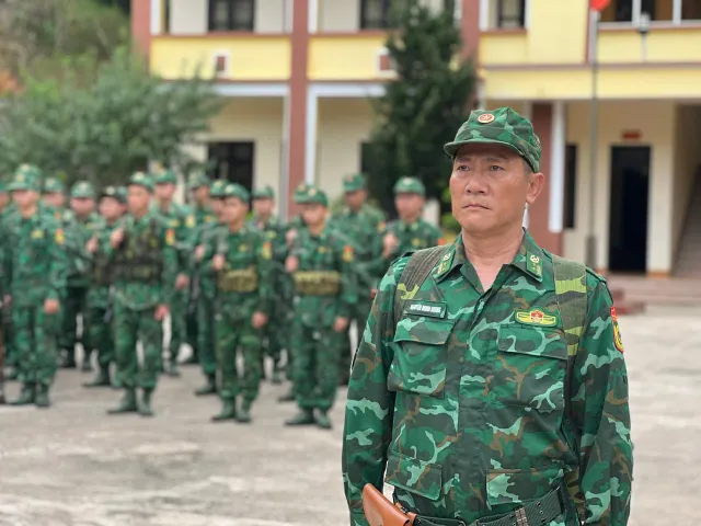 Những hình ảnh đẹp của Đồn phó NSƯT Hoàng Hải trong Cuộc chiến không giới tuyến - Ảnh 5.