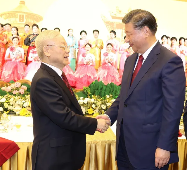 Chiêu đãi trọng thể chào mừng Tổng Bí thư, Chủ tịch nước Trung Quốc Tập Cận Bình và Phu nhân - Ảnh 1. Chiêu đãi trọng thể chào mừng Tổng Bí thư, Chủ tịch nước Trung Quốc Tập Cận Bình và Phu nhân - Ảnh 1.