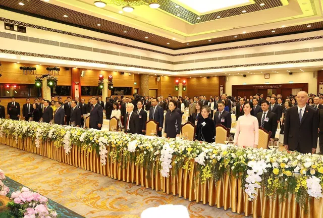 Chiêu đãi trọng thể chào mừng Tổng Bí thư, Chủ tịch nước Trung Quốc Tập Cận Bình và Phu nhân - Ảnh 3. Chiêu đãi trọng thể chào mừng Tổng Bí thư, Chủ tịch nước Trung Quốc Tập Cận Bình và Phu nhân - Ảnh 3.