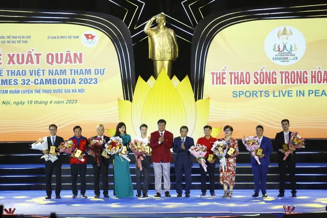 ẢNH | Lễ xuất quân của Đoàn Thể thao Việt Nam tham dự SEA Games 32 - Ảnh 7.