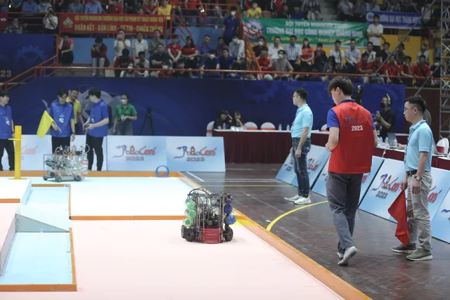 Những chiến thắng tuyệt đối Chey-Yo đầu tiên tại vòng loại Robocon Việt Nam 2023 - Ảnh 22.