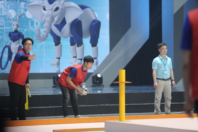 Những chiến thắng tuyệt đối Chey-Yo đầu tiên tại vòng loại Robocon Việt Nam 2023 - Ảnh 52.