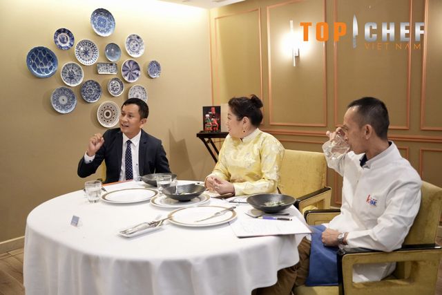 Top Chef Việt Nam 2023: Giám khảo Alain Nguyễn bị “lừa” thị giác trong vòng tuyển chọn - Ảnh 5.