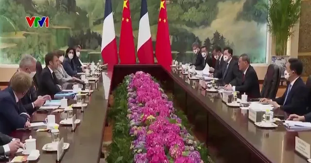 Tổng thống Pháp hội đàm với Thủ tướng Trung Quốc Lý Cường - Ảnh 1.
