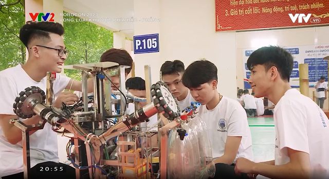 Tình yêu của thầy và trò Trường Đại học Thành Đông dành cho Robocon - Ảnh 2.