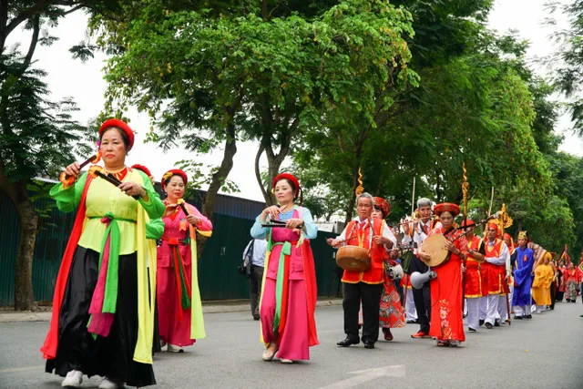 Làng Lệ Mật tưng bừng tổ chức Lễ hội truyền thống  - Ảnh 4.