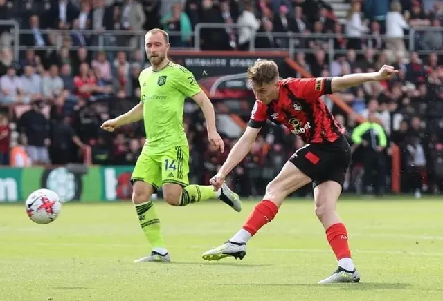 Thắng Bournemouth, Man Utd sáng cửa giành vé dự Champions League - Ảnh 2.