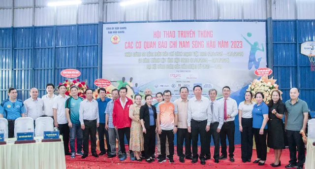 Khai mạc Hội thao truyền thống các cơ quan báo chí Nam Sông Hậu 2023 - Ảnh 4.