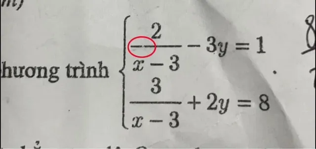 Nhiều thí sinh hiểu nhầm đề thi Toán do mực in mờ: Sở GD&ĐT Hà Nội nói gì? - Ảnh 1.