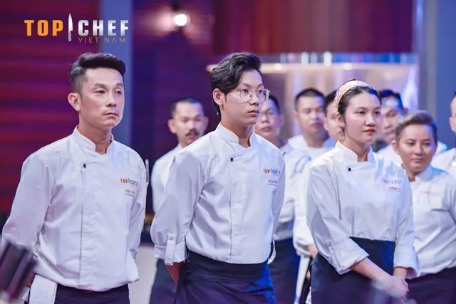 Top Chef Việt Nam - Tập 1: 3 món ăn đường phố được Giám khảo 1 sao Michelin chọn - Ảnh 12.