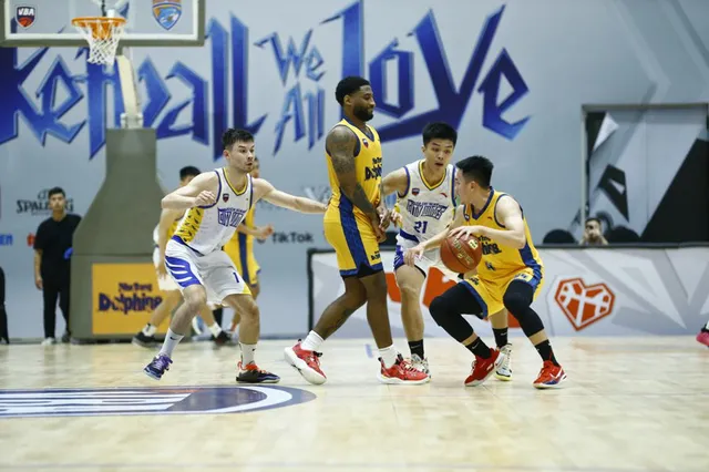 VBA 2023 - Game 3: Ho Chi Minh City Wings bay cao trên đôi cánh cũ - Ảnh 2.