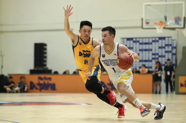 VBA 2023 - Game 3: Ho Chi Minh City Wings bay cao trên đôi cánh cũ - Ảnh 1.