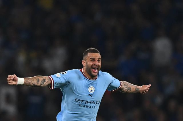 Kyle Walker bất ngờ đàm phán gia hạn hợp đồng với Man City - Ảnh 2.