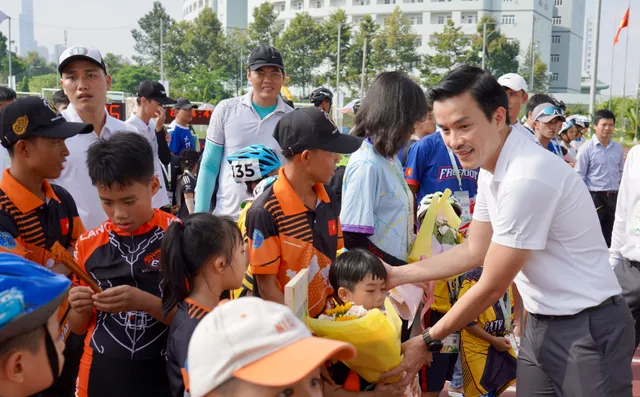 Gần 300 VĐV tranh tài tại Giải vô địch Quốc gia và các nhóm tuổi Quốc gia môn Roller Sports 2023 - Ảnh 10.