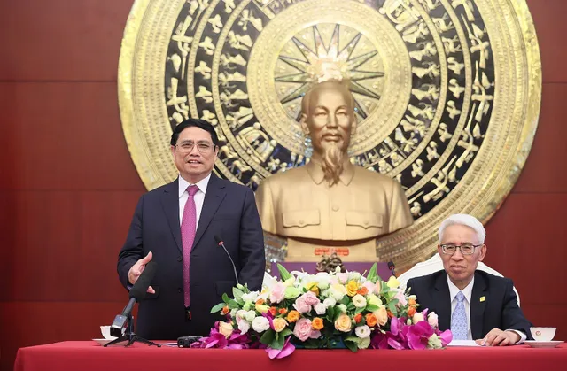 Thủ tướng: Mong kiều bào luôn là cầu nối hiệu quả cho quan hệ Việt Nam - Trung Quốc - Ảnh 7.