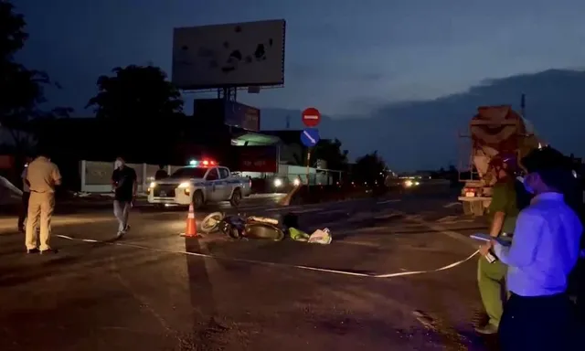 Xe bồn va chạm xe máy trên quốc lộ, 1 người tử vong - Ảnh 1.