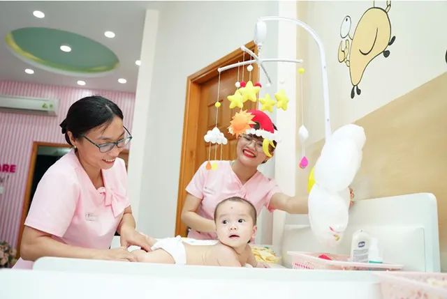 Hola Health Care Trọn vẹn hành trình của mẹ - Dịch vụ chăm sóc mẹ và bé tại Bình Dương - Ảnh 2. Hola Health Care Trọn vẹn hành trình của mẹ - Dịch vụ chăm sóc mẹ và bé tại Bình Dương - Ảnh 2.