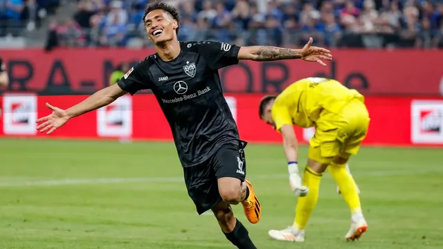 Stuttgart trụ hạng thành công tại Bundesliga - Ảnh 2. Stuttgart trụ hạng thành công tại Bundesliga - Ảnh 2.
