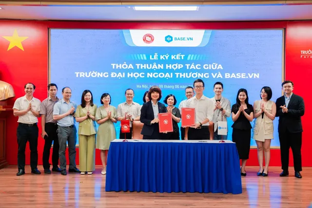 Đào tạo công nghệ cho sinh viên: Hợp tác chiến lược giữa trường Đại học Ngoại thương và Base.vn - Ảnh 1.