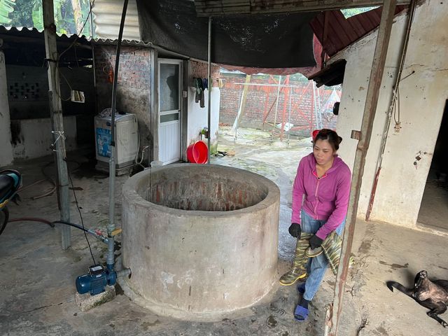 Hà Nội: Người dân khổ sở vì thiếu nước sinh hoạt trong những ngày nắng nóng - Ảnh 2.
