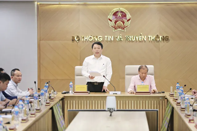 Phát động Giải thưởng Sản phẩm công nghệ số Make in Viet Nam năm 2023 - Ảnh 1. Phát động Giải thưởng Sản phẩm công nghệ số Make in Viet Nam năm 2023 - Ảnh 1.