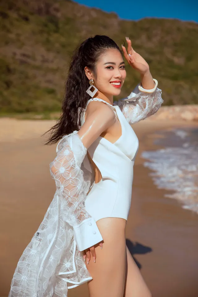 Thí sinh khoe dáng nóng bỏng trước thềm Chung kết Miss World Vietnam 2023 - Ảnh 12.