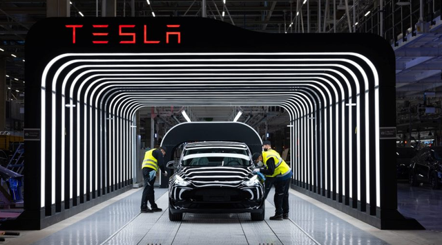 Tesla bị chất vấn khi mở rộng nhà máy tại Đức - Ảnh 1.