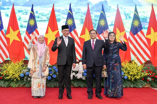 Thủ tướng chủ trì lễ đón Thủ tướng Malaysia thăm chính thức Việt Nam - Ảnh 12.