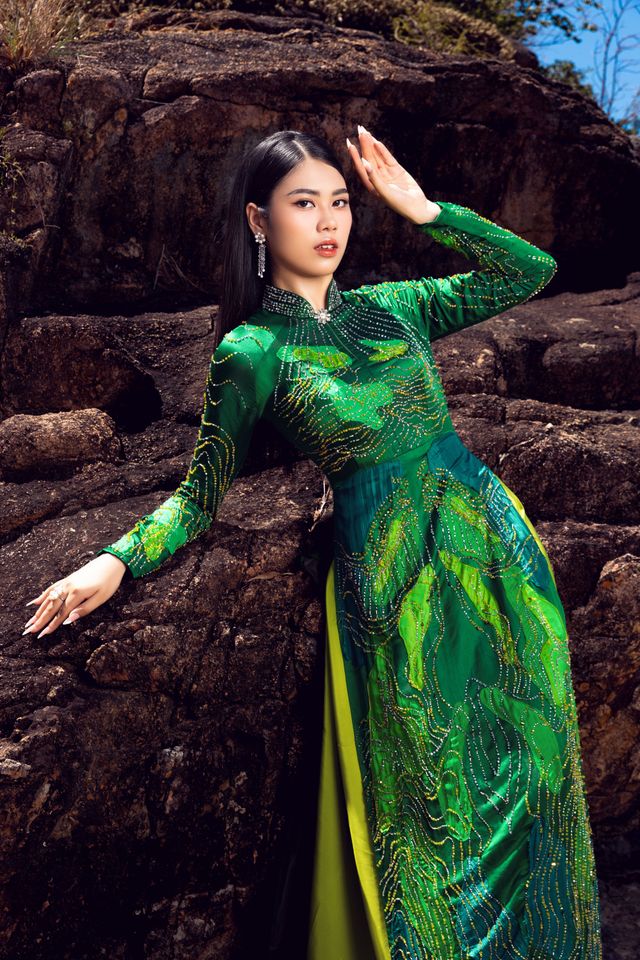 Thí sinh Miss World Vietnam 2023 khoe nét duyên dáng trước đêm Chung kết - Ảnh 7.