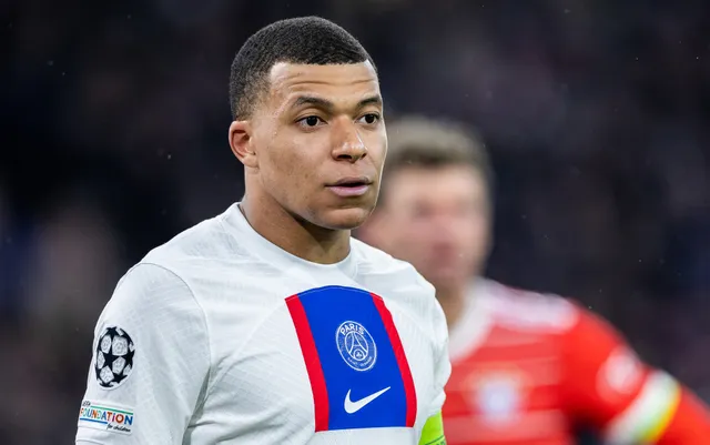 Mbappe gia nhập hội “người thừa” tại PSG - Ảnh 1.