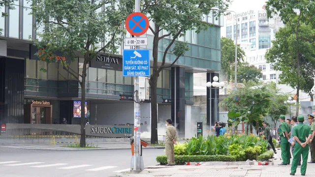 TP Hồ Chí Minh: Gần 10.000 người diễn tập chữa cháy ở tòa nhà siêu cao tầng - Ảnh 2. TP Hồ Chí Minh: Gần 10.000 người diễn tập chữa cháy ở tòa nhà siêu cao tầng - Ảnh 2.