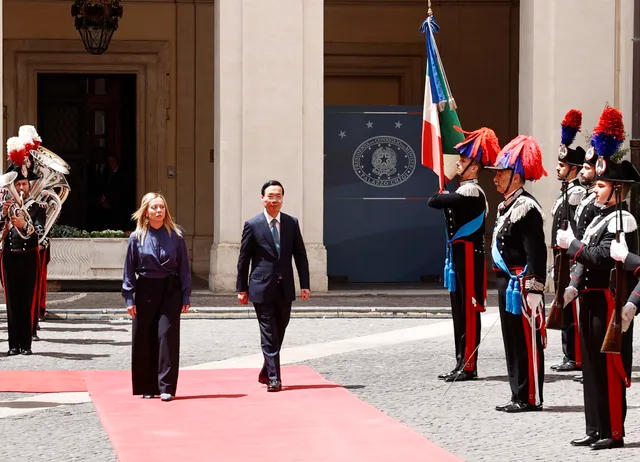 Chủ tịch nước Võ Văn Thưởng gặp Thủ tướng Italy Giorgia Meloni - Ảnh 1.