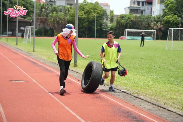 Hành trình rực rỡ: Dương Lâm chạnh lòng khi bị anh em phũ  - Ảnh 6.