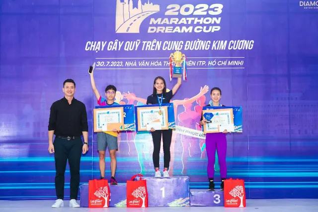 Marathon Dream Cup 2023: Phạm Thị Hồng Lệ vô địch cự ly 10 km  - Ảnh 2.