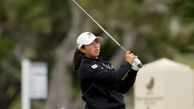 Vòng 2 Evian Championship 2023: Golfer chủ nhà vươn lên dẫn đầu - Ảnh 1.