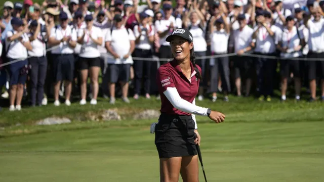 Celine Boutier trở thành golfer người Pháp đầu tiên vô địch Evian Championship - Ảnh 2.