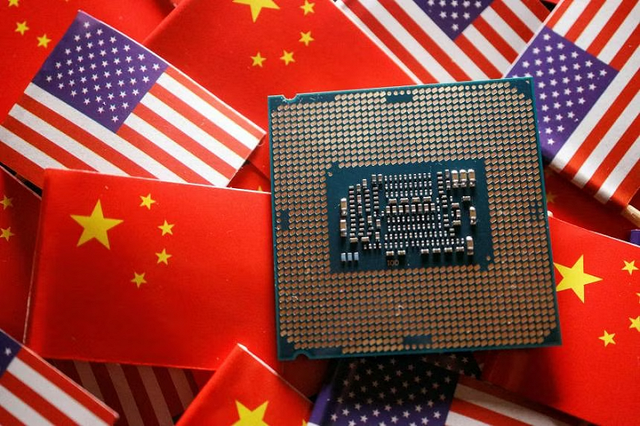 Hạn chế xuất khẩu kim loại quý, Trung Quốc đáp trả lệnh cấm bán chip tiên tiến của Mỹ? - Ảnh 1.