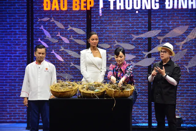 Top Chef Việt Nam: Nâng tầm món ăn dân dã, cơm canh cua mồng tơi chiến thắng tập 4 - Ảnh 6.