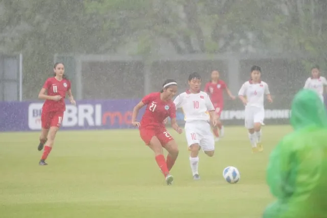 U19 nữ Việt Nam thắng đậm 5-0 U19 nữ Singapore trong trận mở màn U19 nữ Đông Nam Á 2023  - Ảnh 3.