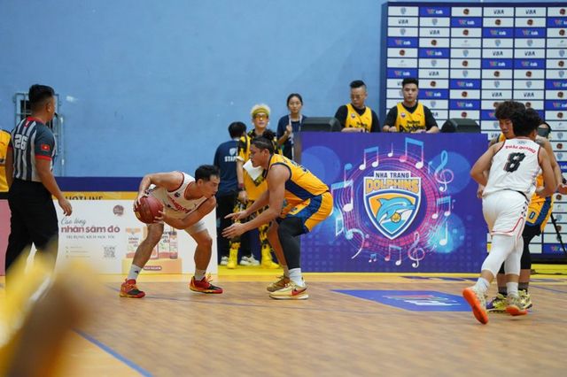 VBA 2023 - Game 22: Sự thăng hoa của Nha Trang Dolphins - Ảnh 4.