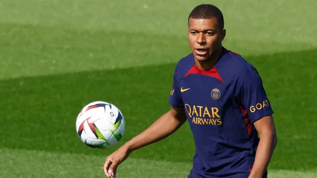 Kylian Mbappe chuẩn bị nhận được khoản tiền lớn từ PSG - Ảnh 2.