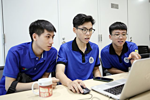 GLTT với đội tuyển Việt Nam trước khi tranh tài tại ABU Robocon 2023 - Ảnh 4.