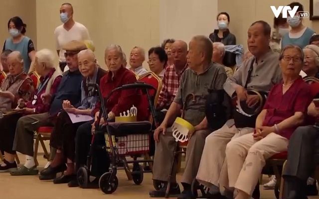 Mỗi năm Trung Quốc có thêm 10 triệu người cao tuổi - Ảnh 1.